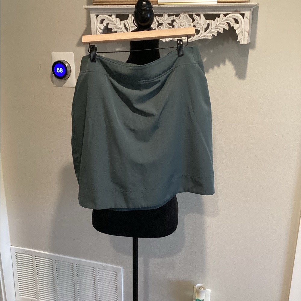Never Worn - 32 Degrees Cool -Elegant Teal Skort - Sz XXL!